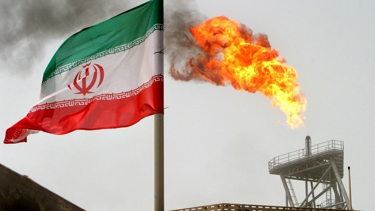 الصين: لا نقبل سياسة واشنطن بفرض حظر كامل على النفط الإيراني