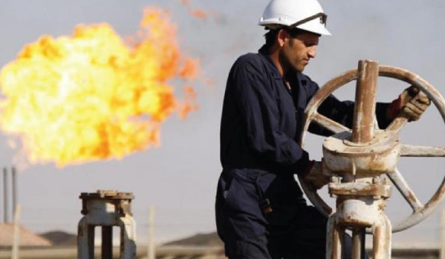 صادرات النفط العراقي ترتفع وتحقق إيرادات بـ7 مليارات دولار