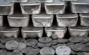 انخفاض أسعار الفضة 1%