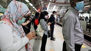 ما العلاقة بين كورونا وهاتف آيفون الجديد؟