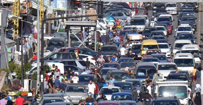 الغلاء يحرم اللبنانيين بهجة عيد الفطر في زمن كورونا
