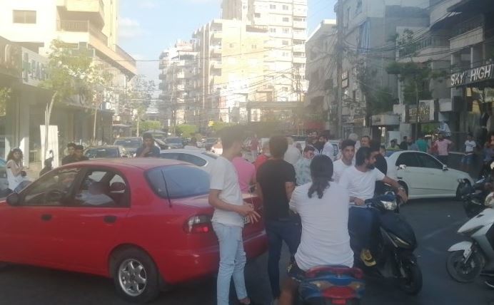 إقفال طرقات في صور احتجاجا على انقطاع الكهرباء