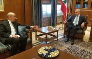 الرئيس بري يستقبل لودريان ويعرض الاوضاع العامة مع 3 وزراء ويلتقى عصراً وفد تكتل الجمهورية القوية