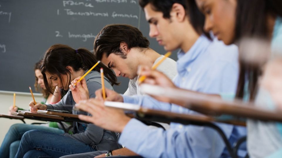 الجامعات اللبنانية تتخذ قرار التعليم عن بعد للسنة الجامعية المقبلة!