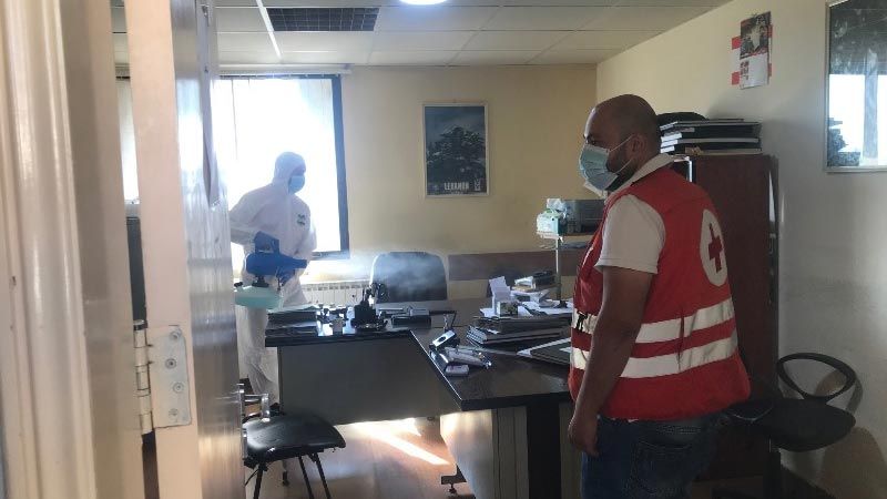تعقيم سرايا الهرمل بعد تسجيل إصابة موظف بكورونا