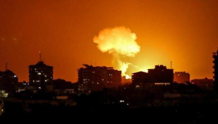 جيش الإحتلال شن سلسلة غارات على قطاع غزة استهدفت مواقع تابعة لحماس
