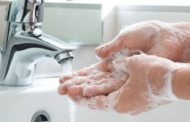 كم يبقى فيروس كورونا على جلد الإنسان؟