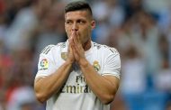 ريال مدريد يعلن إصابة نجمه بفيروس كورونا