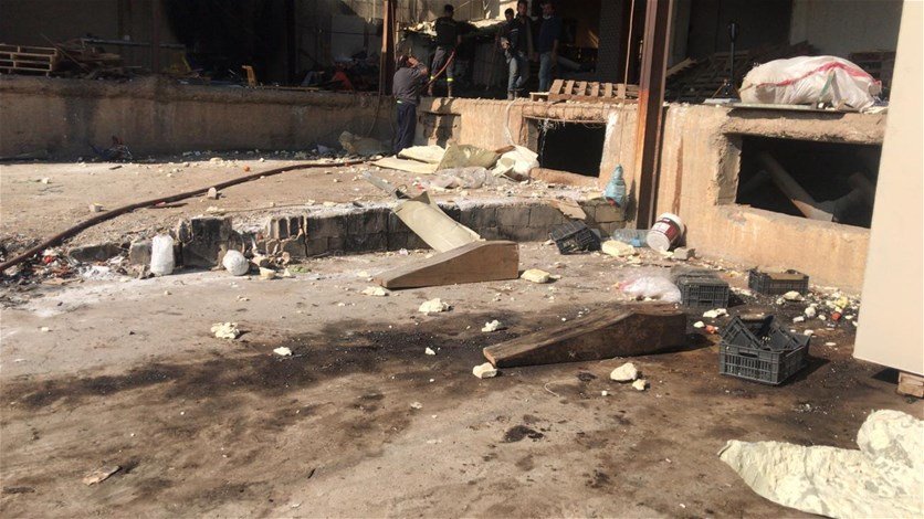 قتيل وجرحى بانفجار داخل مخمر للموز في تعنايل