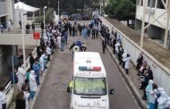 وقفة رمزية لاسرة مستشفى الحريري تحية لروح مروان الحاج شحادة