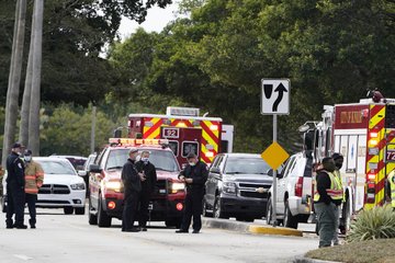 بالصور ـ مقتل اثنين من عملاء مكتب التحقيقات الفيدرالية وجرح 3 بإطلاق نار في ولاية فلوريدا الأميركية