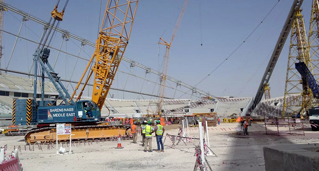 وفاة أكثر من 6 آلاف عامل مهاجر في قطر خلال التحضير لكأس العالم لكرة القدم
