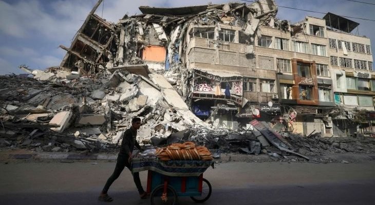مسؤول فلسطيني: إتفقنا مع مصر على تسريع إعادة إعمار غزة