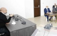 الأبيض: نعمل لزيادة الأسقف المالية للمستشفيات الحكومية والنهوض بالقطاع والعاملين فيه
