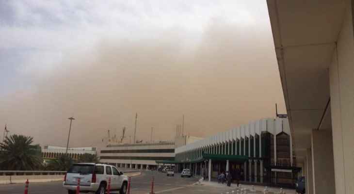 تعليق الرحلات الجوية في مطار بغداد بسبب العاصفة الترابية