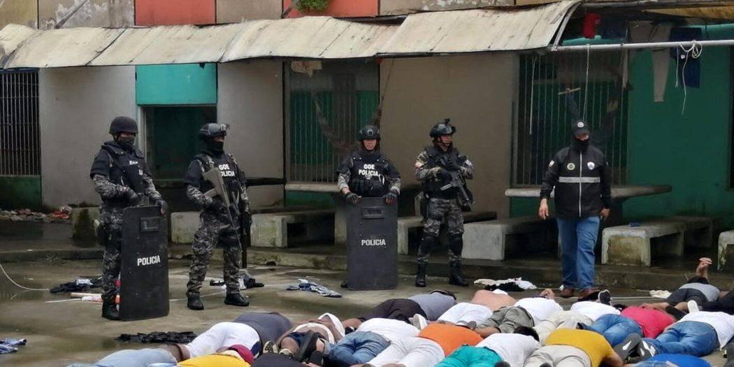 مقتل 13 سجيناً خلال شجار داخل سجن في الإكوادور