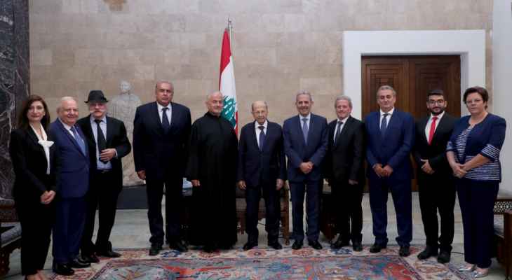 عون أعطى توجيهاته لتلبية مطالب الاطباء وتلقى دعوة لحضور قداس ذكرى القديسة رفقا في بلدة معاد