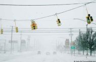 وفاة 19 شخصاً في العاصفة الثلجية التي تضرب مناطق واسعة من الولايات المتحدة الأميركية