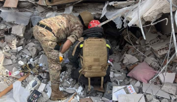 الجيش: مواصلة أعمال البحث والإنقاذ في تركيا وسوريا لليوم الثالث على التوالي