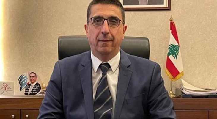 حجار: المصلحة القومية العليا للبنان تقتضي بأن لا يحصل النازح السوري على المساعدات المالية بالدولار