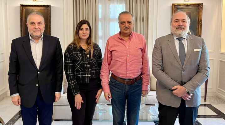 أرسلان عرض ووفد من المؤتمر الدائم للفدرالية المستجدات الراهنة والتحضيرات للمنتدى الدولي